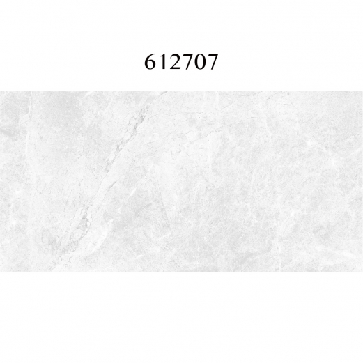 素岩 